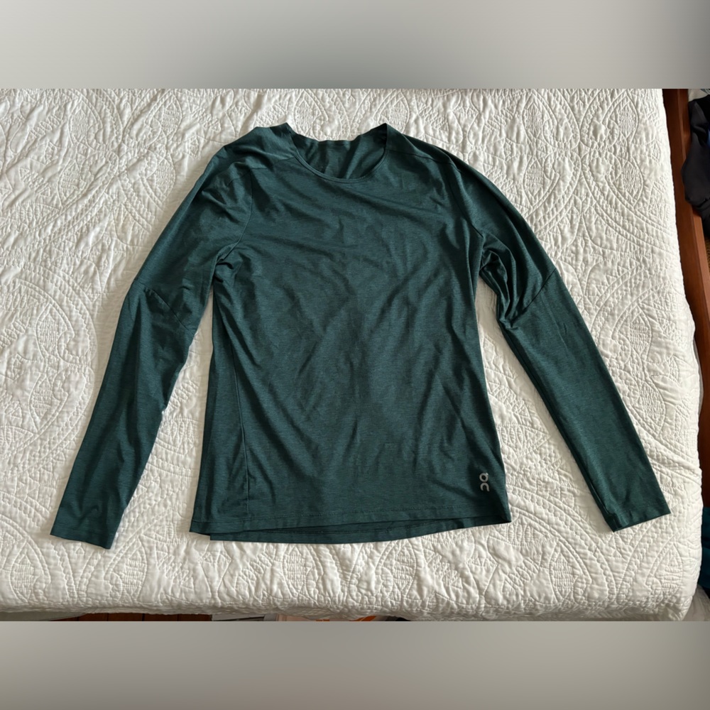 On Cloud Men’s running shirt